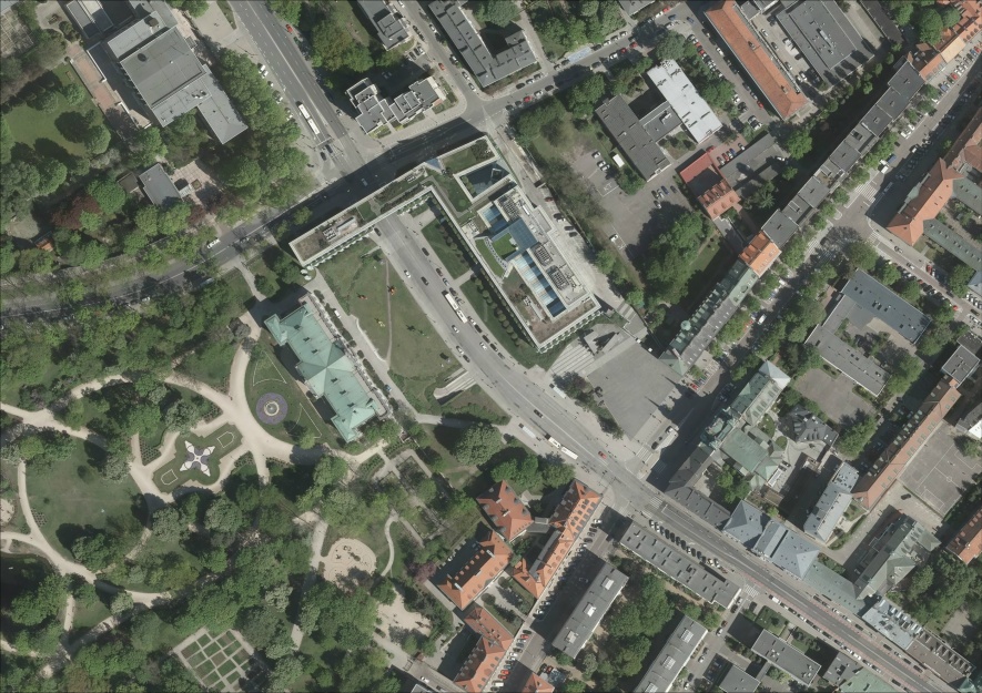 Fragment fotoplanu na podstawie zmontowanych pionowych zdjęć lotniczych z 2016 r., skala 1:1000, z zasobów Urzędu m.st. Warszawy