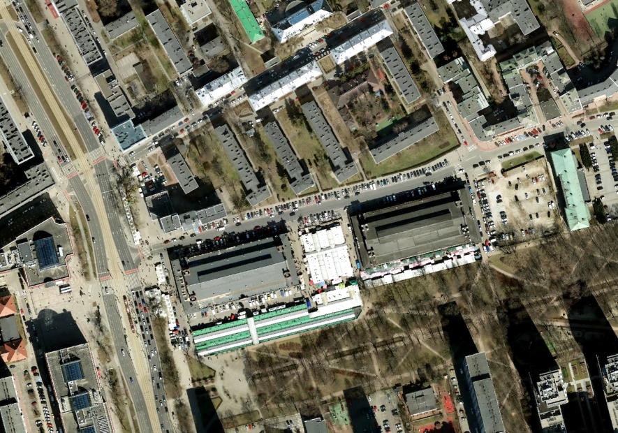 Fragment fotoplanu na podstawie zmontowanych pionowych zdjęć lotniczych z 2018 r., skala 1:1000, z zasobów Urzędu m.st. Warszawy